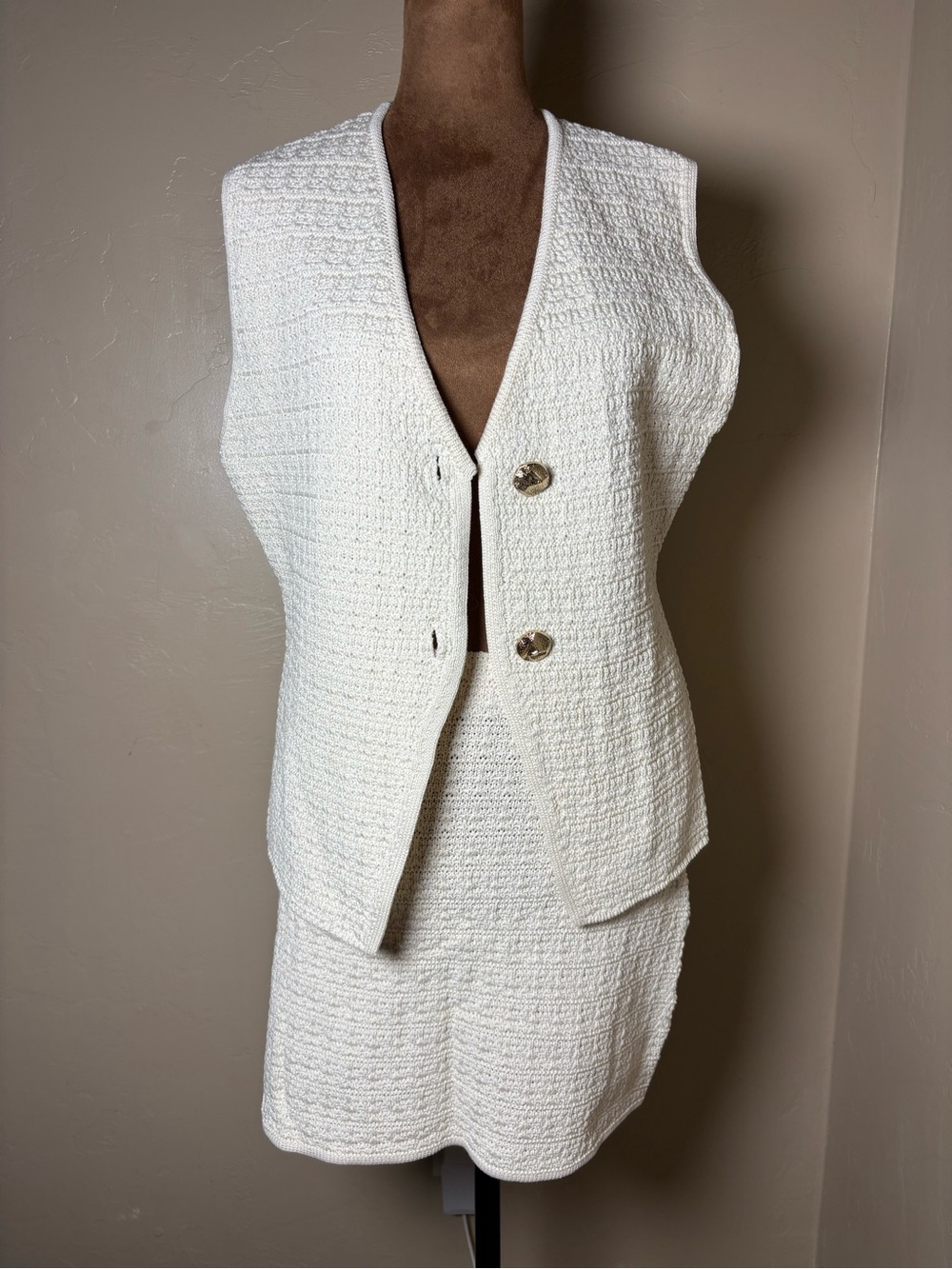 Zara Cream Bouclé Sleeveless Vest with Gold Buttons Small skirt Set Large top